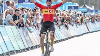 Úvodní etapu Okolo Dánska vyhrál pro ataku čtyři kilometry před cílem Soren Waerenskjold