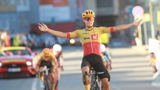 Po úvodní etapě se radovali nejvíc v Uno-X. Adam Ťoupalík jako nejlepší z českých cyklistů dospurtoval na druhém místě