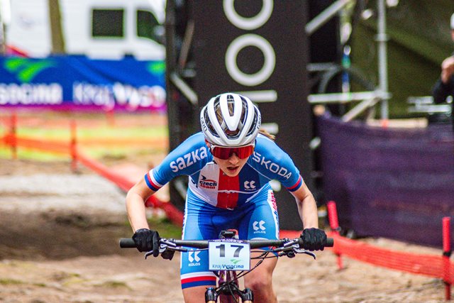Bukovská slaví stříbro na mistrovství Evropy v short tracku