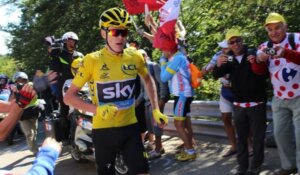Chris Froome po těžké nehodě při tréninku úspěšně podstoupil operaci