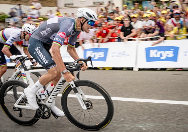 Vuelta odstartovala v Itálii