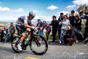 Tadej Pogačar poražen. Ve vlastní výzvě dojel za britským amatérem